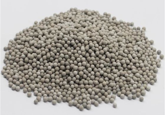 Inerte het Oxyde Ceramische Ballen van het Steunaluminium voor Aardgas 1300-1400 Kg/M3