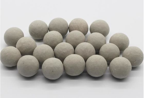 Inerte het Oxyde Ceramische Ballen van het Steunaluminium voor Aardgas 1300-1400 Kg/M3