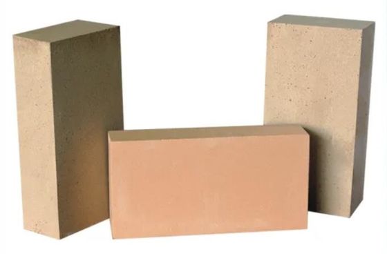 Lage Kruipen Hoge Alumina Vuurvaste Bakstenen voor de Hete Lage Bulkdichtheid van het Ontploffingsfornuis